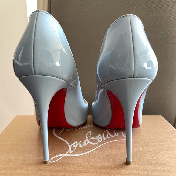 Authentic Christian Louboutin Pigalle 38.5 - Picture 4 of 12